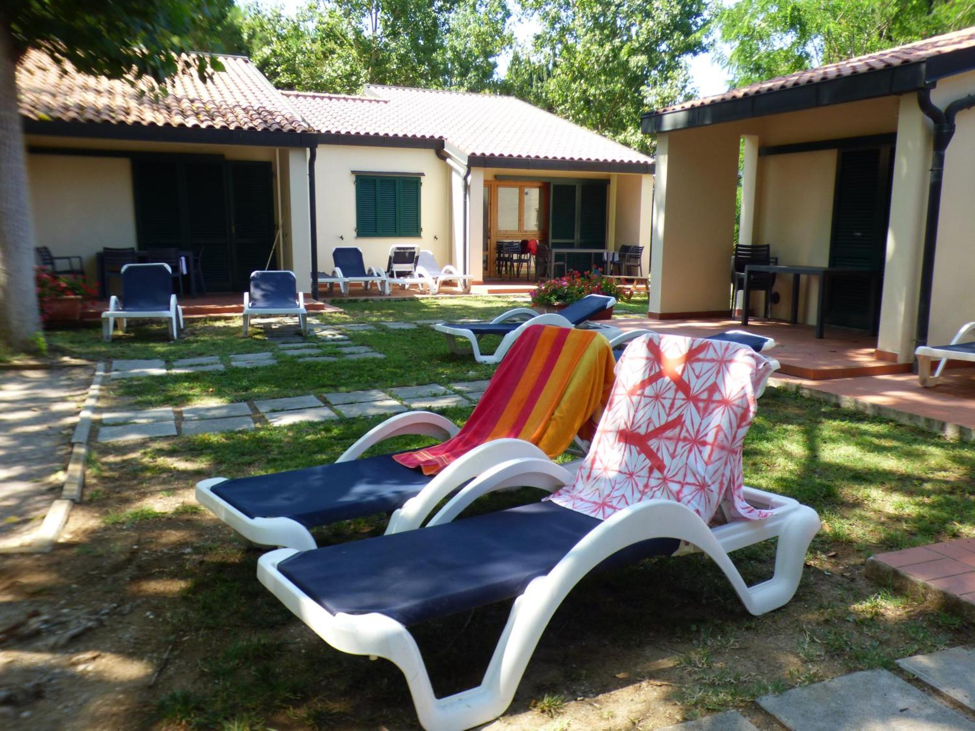 Ghiacci Vecchi Residence Venturina Terme Exterior foto