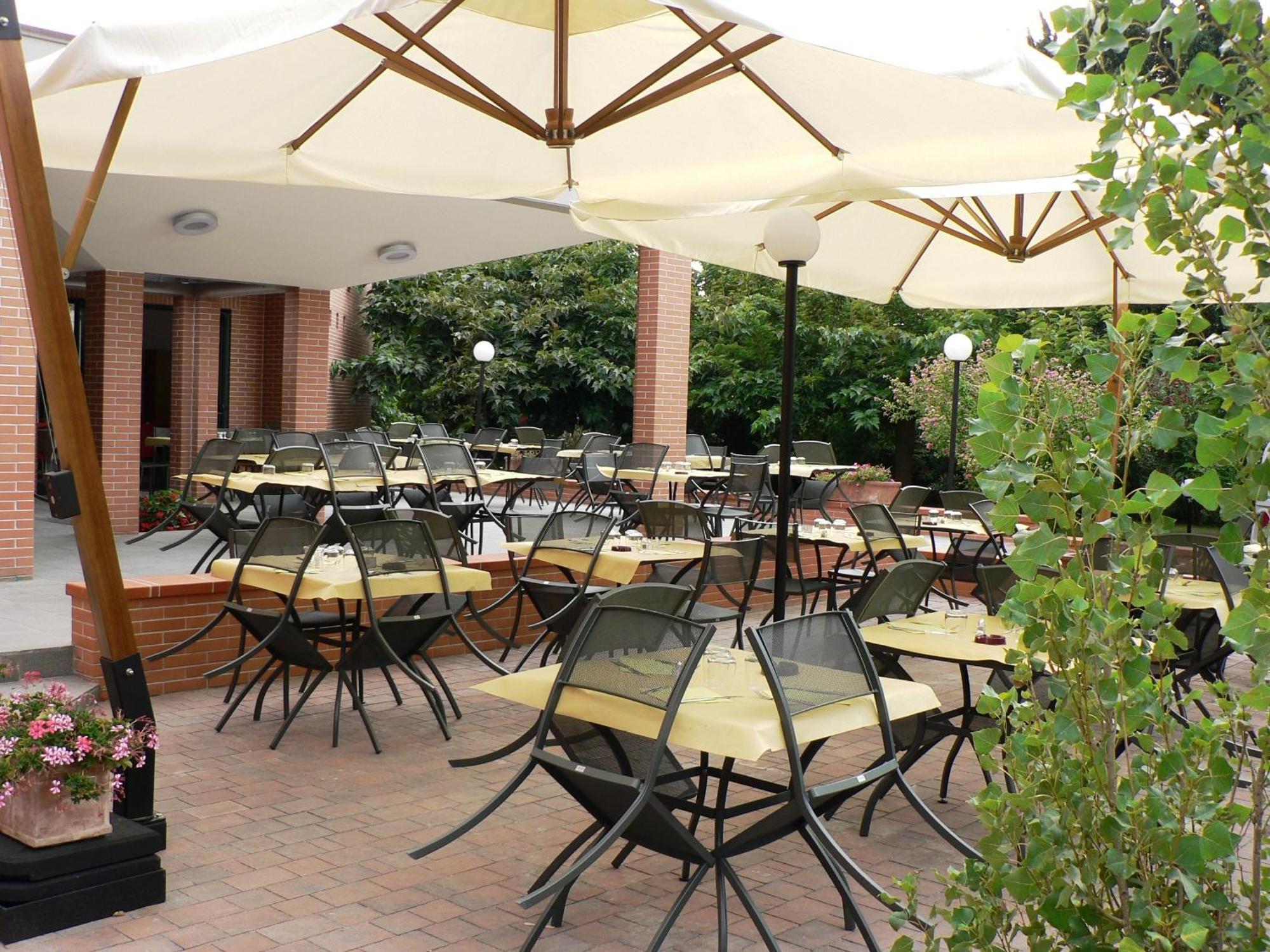 Ghiacci Vecchi Residence Venturina Terme Exterior foto