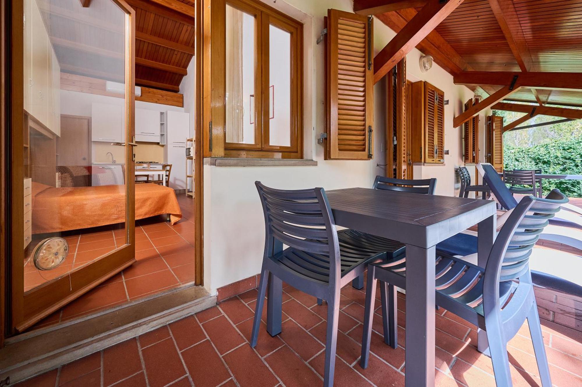 Ghiacci Vecchi Residence Venturina Terme Exterior foto